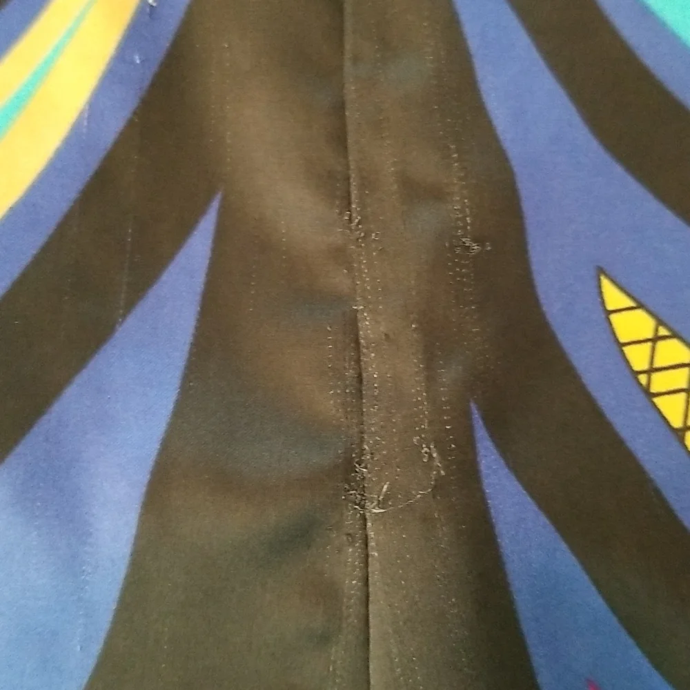 Nicole  Miller blouse Vibrant  Colors.Sz.L - Picture 7 of 15